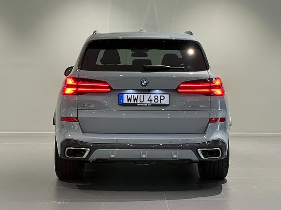 BMW X5 4 of 20