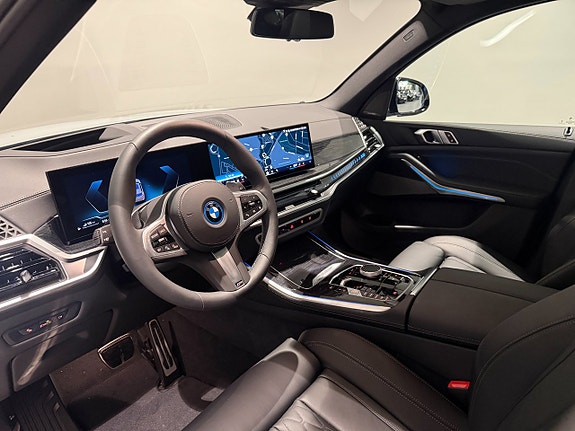 BMW X5 13 of 20