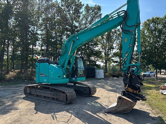 Kobelco SK230 SRLC-5E - BACKKAMERA / C-SMÖRJ / VÄRMARE 5 of 10