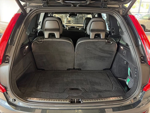Volvo XC90 20 of 22