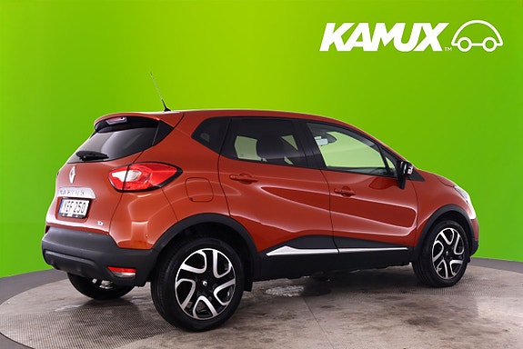 Renault Captur 2 of 18