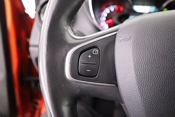 Renault Captur 13 of 18