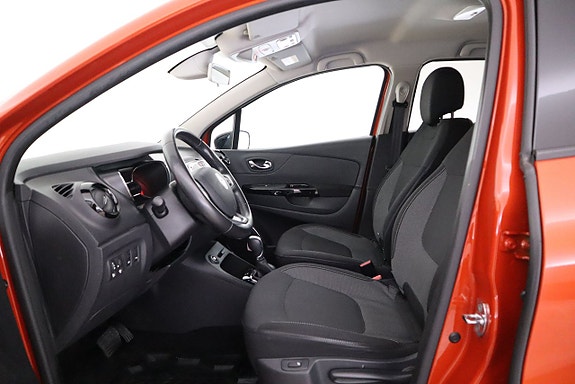 Renault Captur 10 of 18