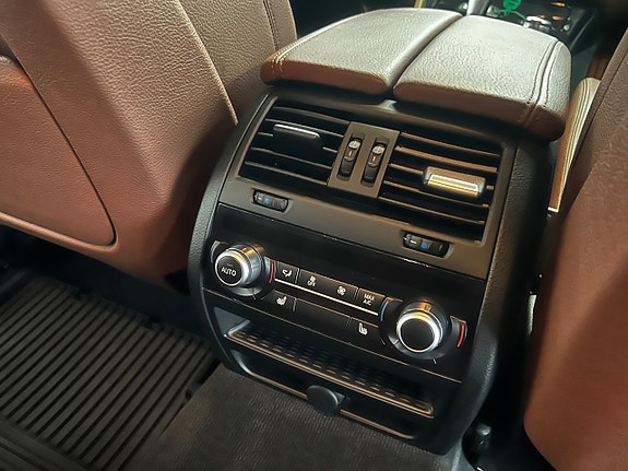 BMW 520d 12 of 20