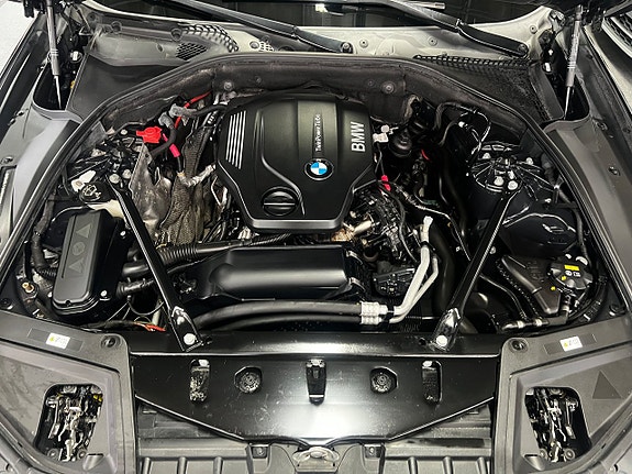 BMW 520d 18 of 20
