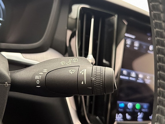 Volvo V60 28 of 30