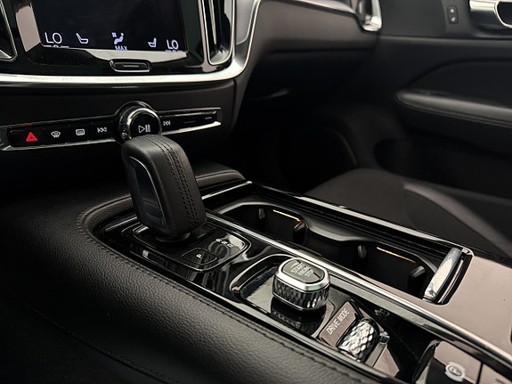 Volvo V60 27 of 30