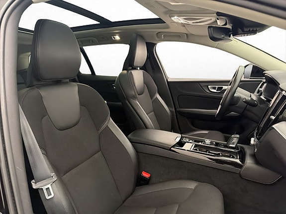 Volvo V60 15 of 30