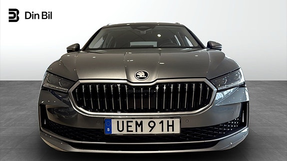 Skoda Superb 4 of 14