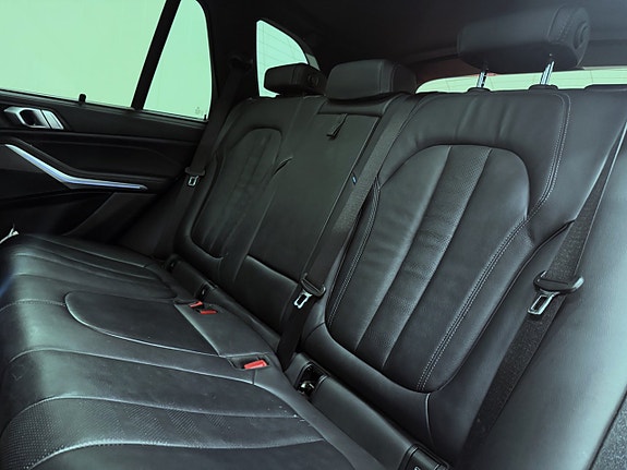 BMW X5 12 of 17