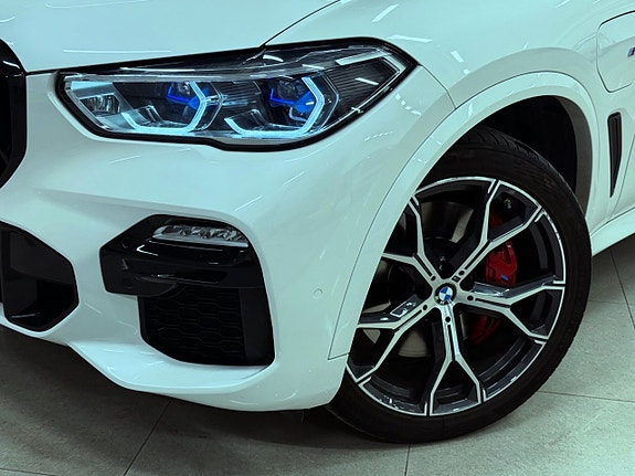 BMW X5 3 of 17