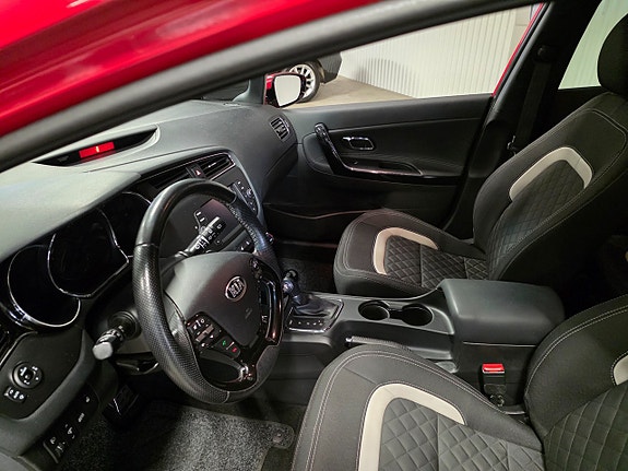Kia Ceed 6 of 12