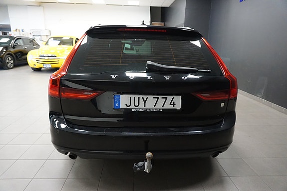 Volvo V90 7 of 19