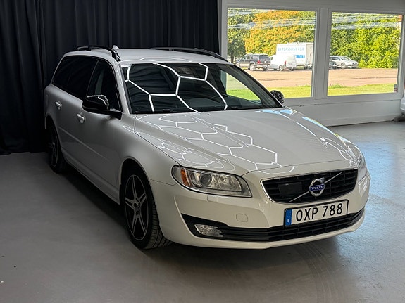 Volvo V70 14 of 14