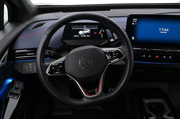 Volkswagen ID.4 GTX 7 of 27