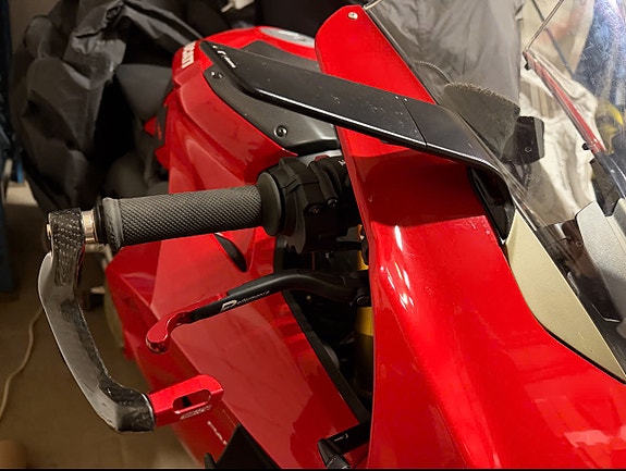 Ducati Panigale V4s 6 of 10
