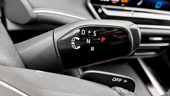 Volkswagen Passat 17 of 19