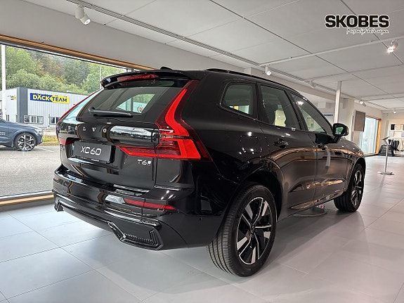 Volvo XC60 6 of 16