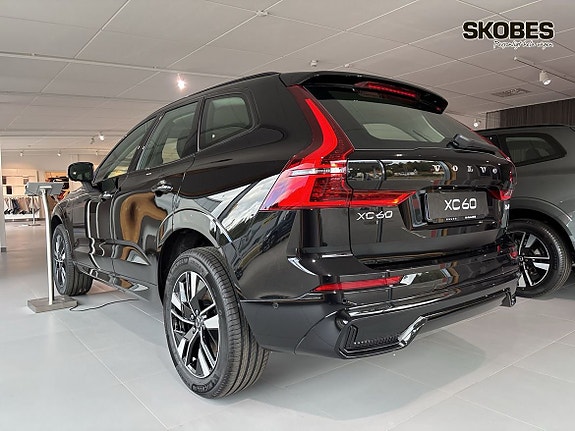 Volvo XC60 4 of 16