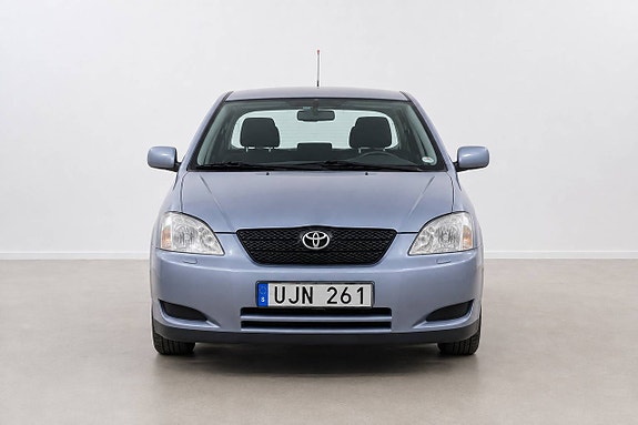 Toyota Corolla 3 of 22