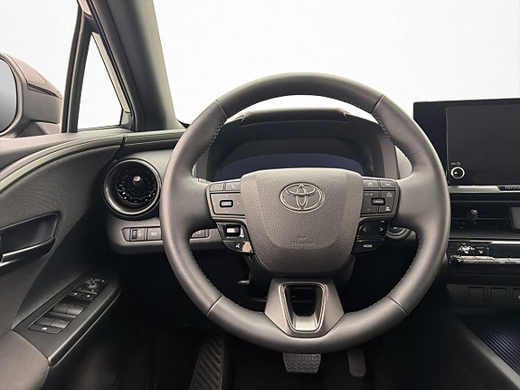 Toyota C-HR 14 of 29