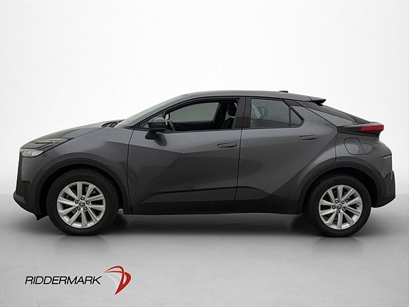 Toyota C-HR 4 of 29