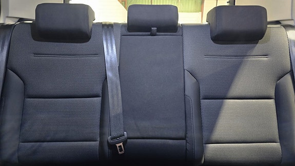 Volkswagen Golf I 13 of 29