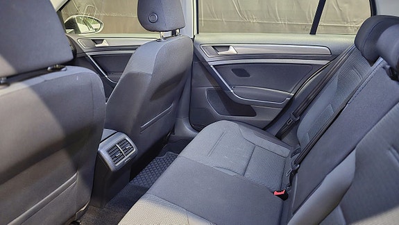 Volkswagen Golf I 12 of 29