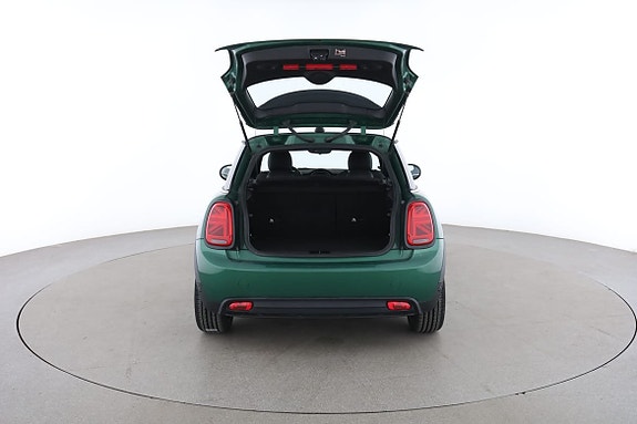 MINI Cooper SE 17 of 30