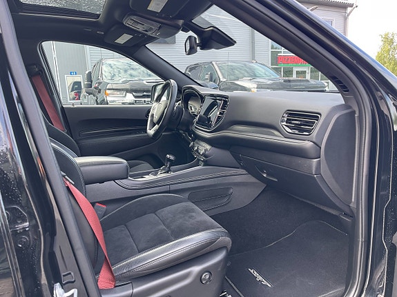 Dodge Durango 10 of 12