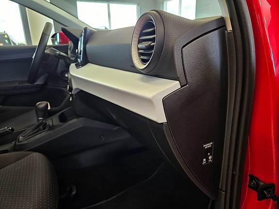 Seat Ibiza 12 of 18