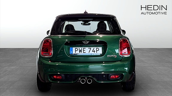 MINI Cooper S 7 of 9