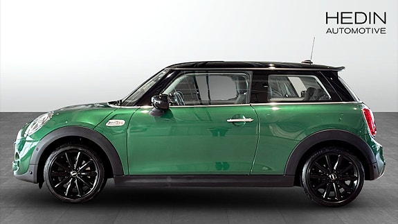 MINI Cooper S 6 of 9