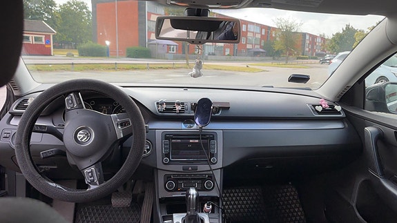 Volkswagen Passat 8 of 10
