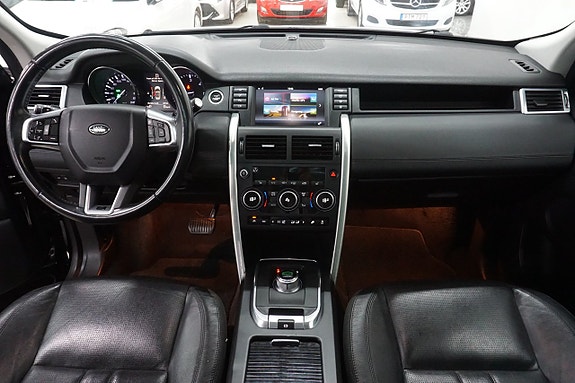 Land Rover Discovery Sport 11 of 24