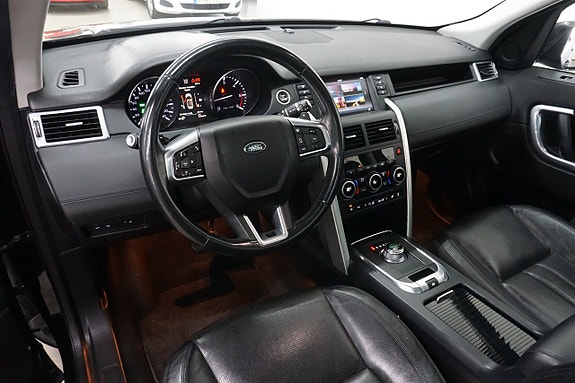 Land Rover Discovery Sport 12 of 24