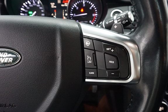 Land Rover Discovery Sport 16 of 24