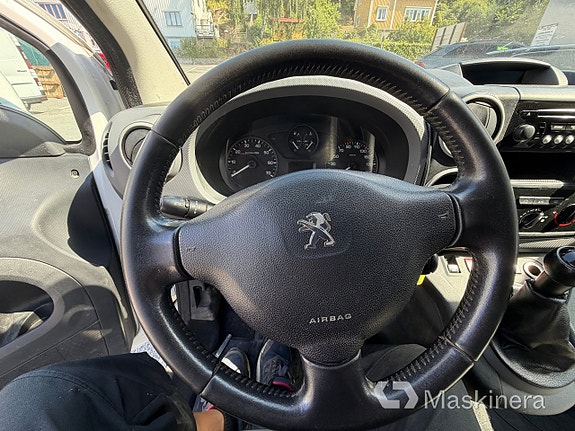 Peugeot Partner 10 of 11