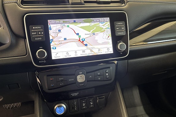 Nissan Leaf 13 of 18