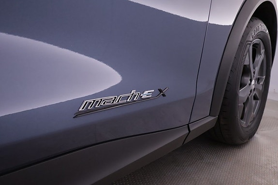 Ford Mustang Mach-E 13 of 22