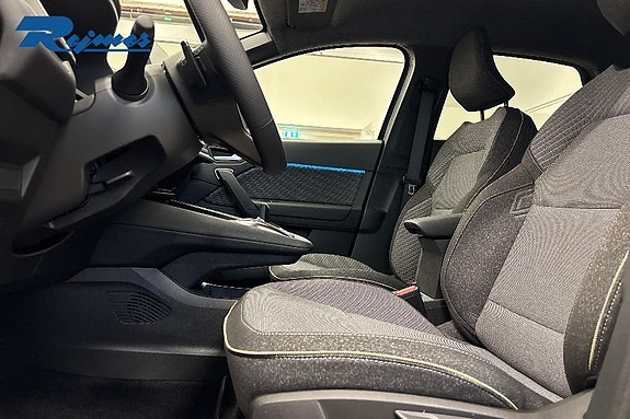 Renault Captur 8 of 20