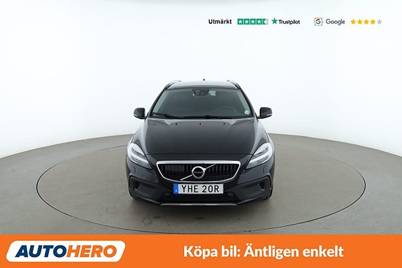 Volvo V40 Cross Country 9 of 30