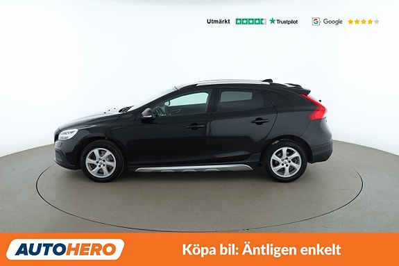 Volvo V40 Cross Country 2 of 30