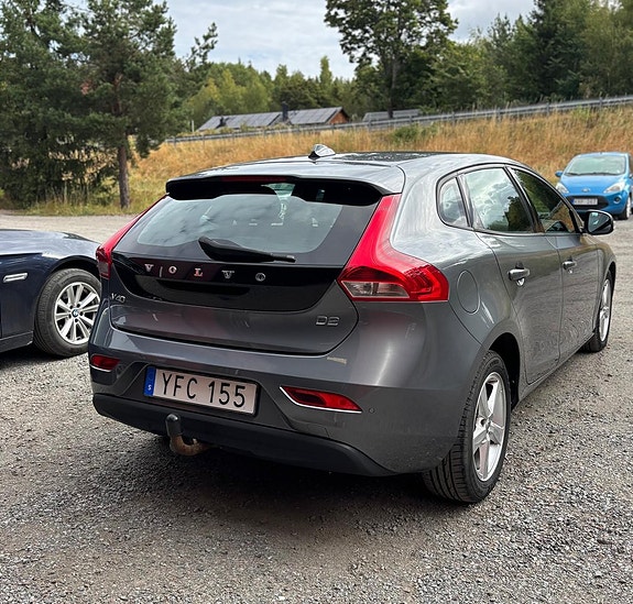 Volvo V40 17 of 20