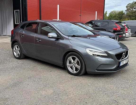 Volvo V40 5 of 20