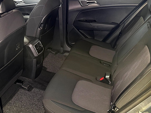 Kia Sportage 10 of 18