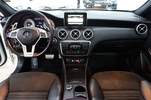 Mercedes-Benz A200 12 of 21