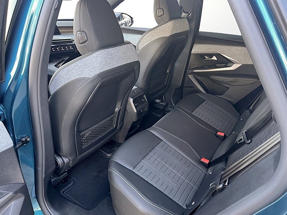 Peugeot 3008 14 of 18