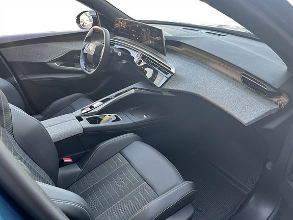 Peugeot 3008 13 of 18