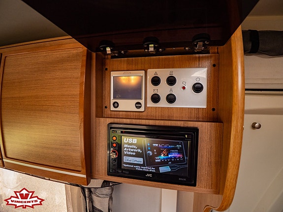 Polar 560 Svit CTV *Franskbädd *ALDE *AC 15 of 20
